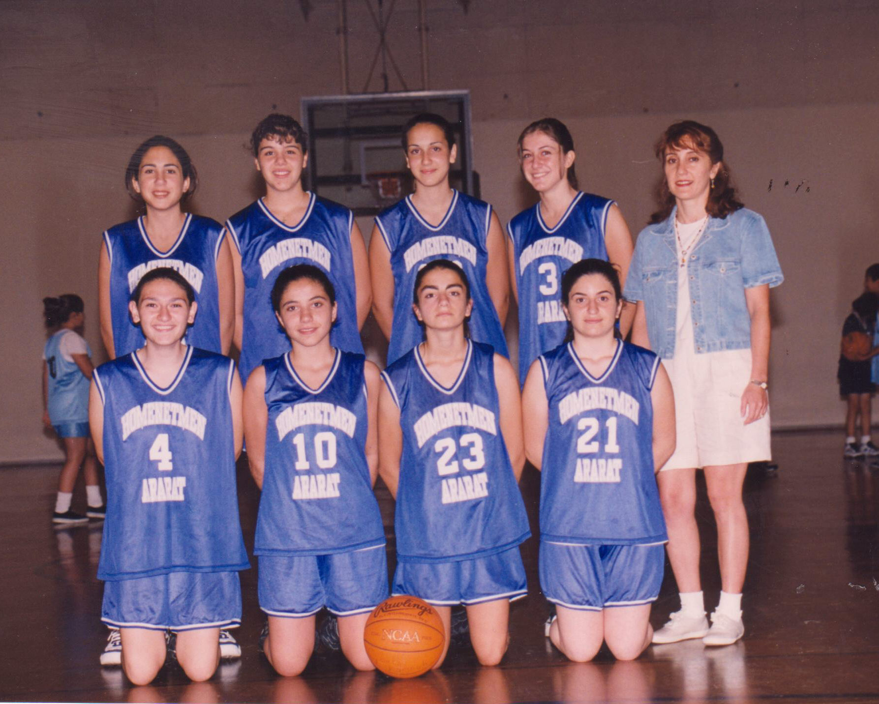 Athletic – Girls Basketball team 1996